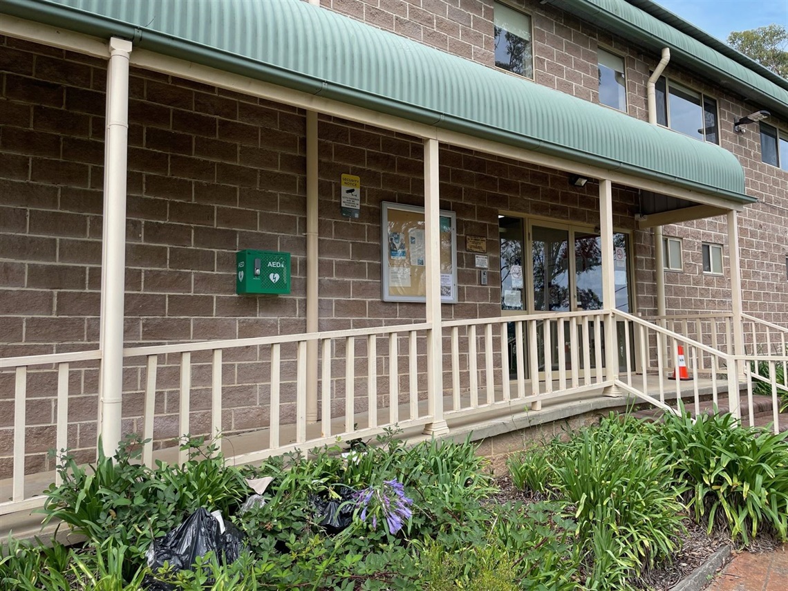 Photo of Hill Top Community Centre Defibrillator location