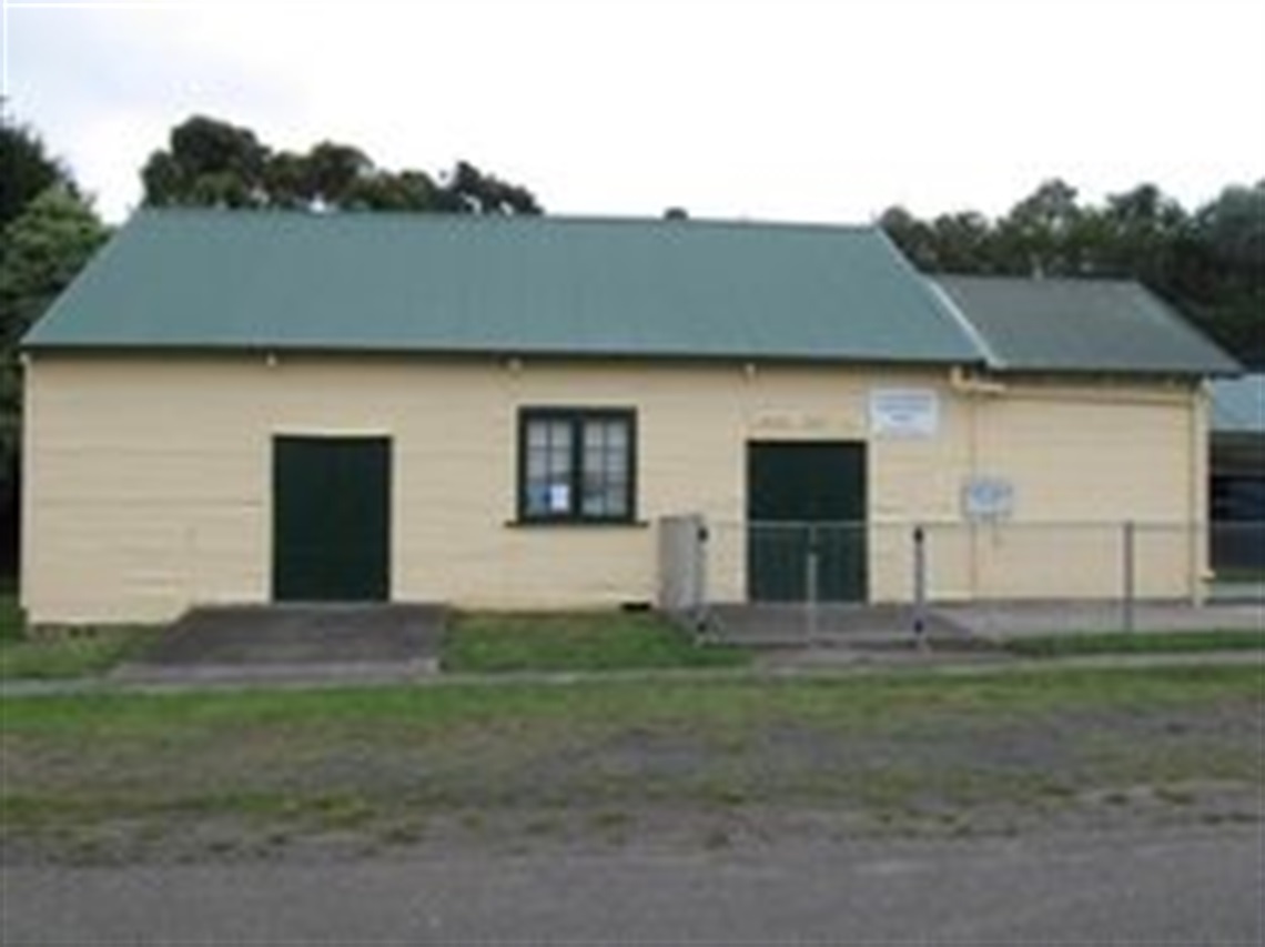 Yerrinbool Hall